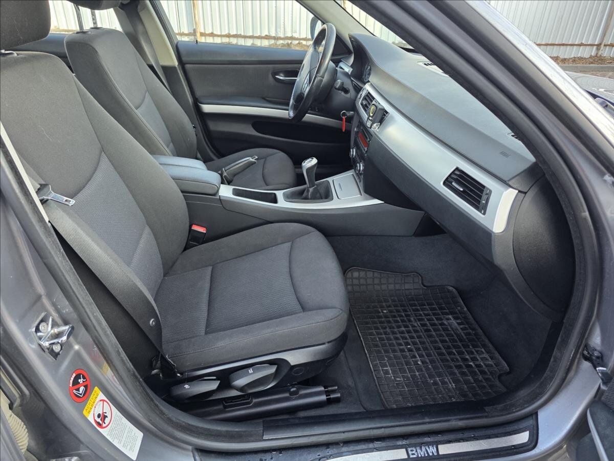 BMW Řada 3 Kombi 2,0 l 105 kw