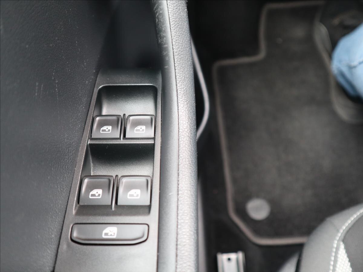 Škoda Fabia Hatchback 999,0 81 kw