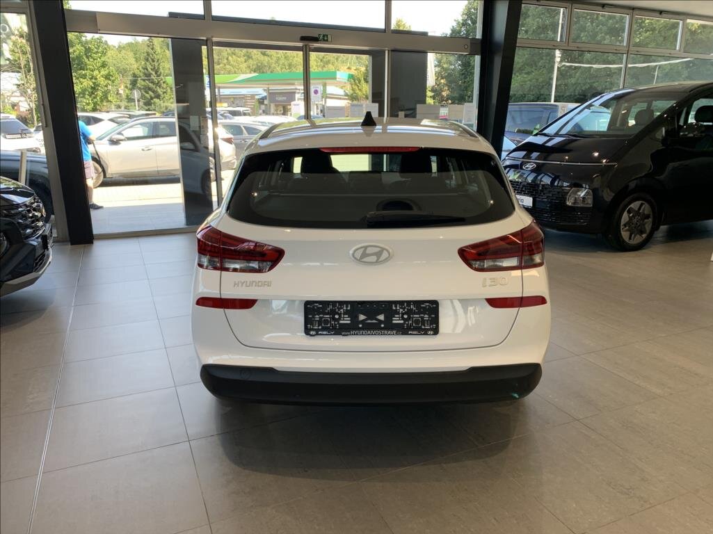 Hyundai i30 Kombi 998,0 74 kw