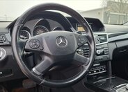 Mercedes-Benz Třídy E Sedan / Limuzína 3,0 l 170 kw