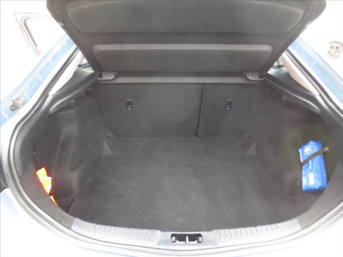 Ford Mondeo Liftback 2,5 l 162 kw