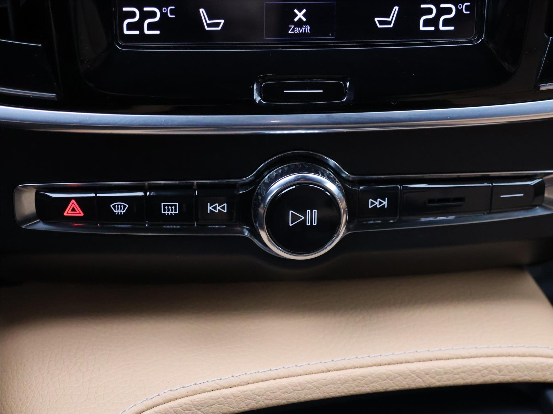 Volvo S90 Sedan 2,0 l 187 kw