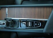 Volvo V60 Kombi 2,0 l 184 kw