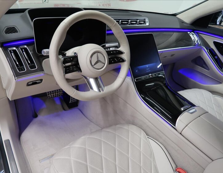 Mercedes-Benz Třídy S Sedan / Limuzína 3,0 l 230 kw