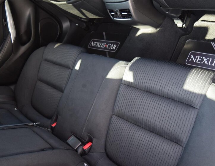 Mazda 6 Sedan / Limuzína 2,5 l 141 kw