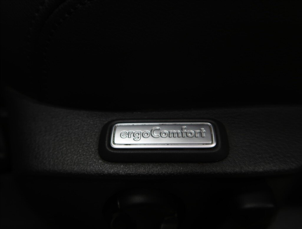 Volkswagen Passat Kombi 2,0 l 140 kw