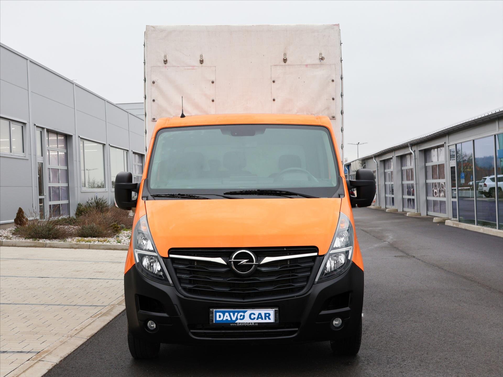 Opel Movano