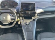 Peugeot Rifter 10