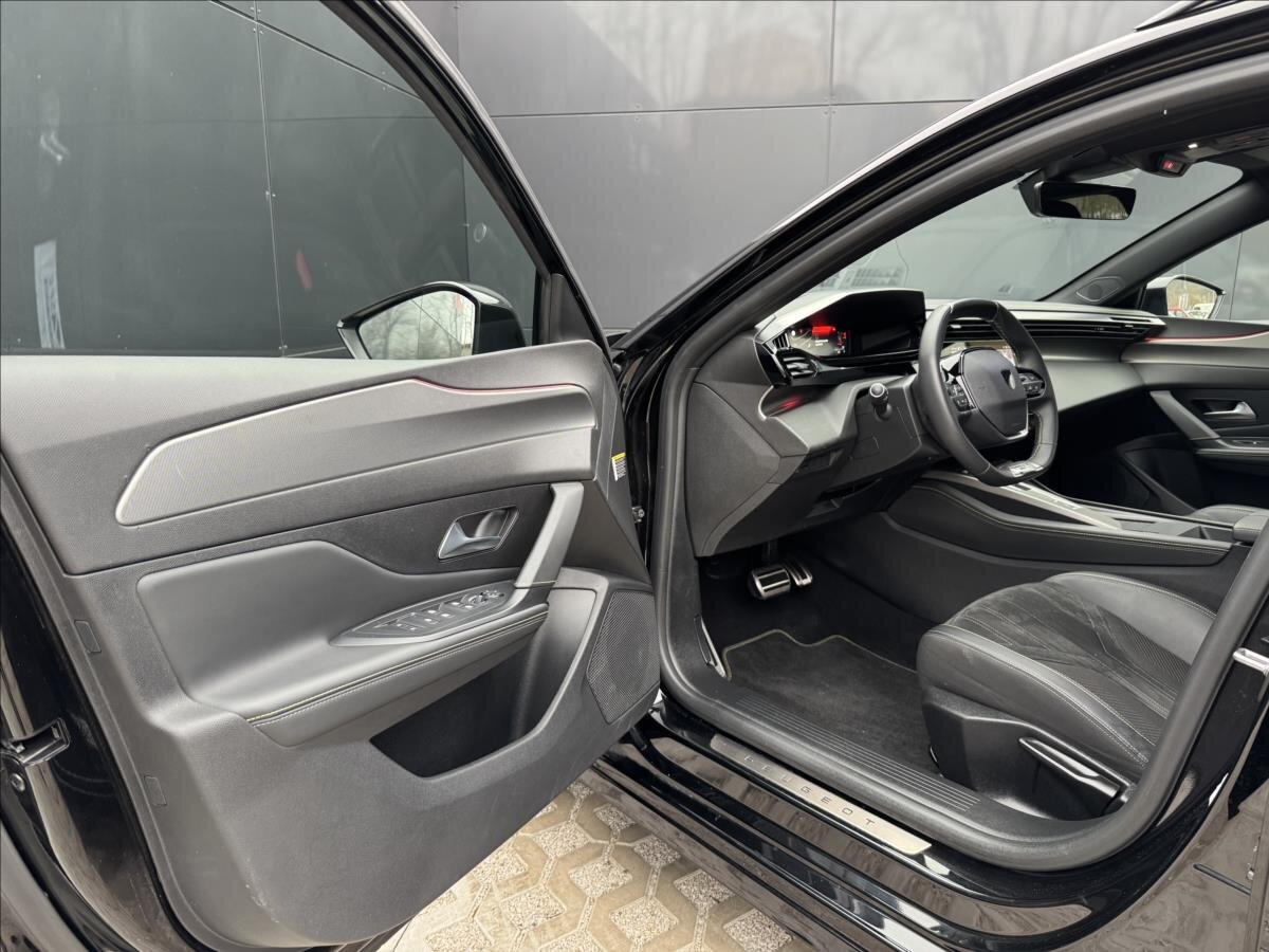 Peugeot 308 Kombi 1,2 l 96 kw