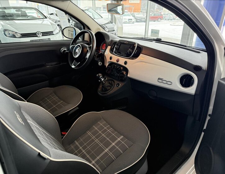 Fiat 500 Hatchback 1,2 l 51 kw