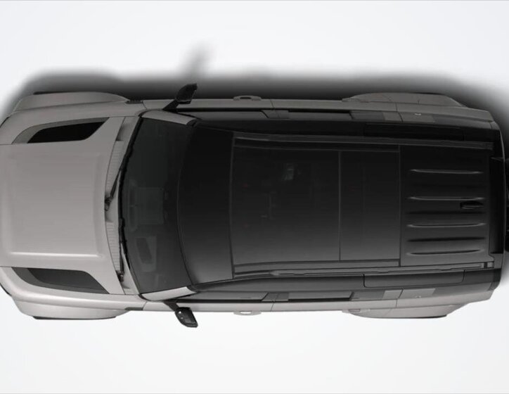 Land Rover Defender 4