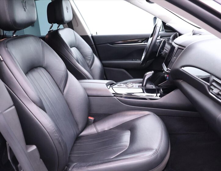 Maserati Levante SUV 3,0 l 257 kw