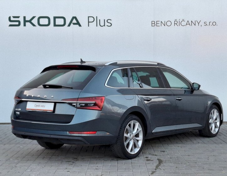 Škoda Superb Kombi 2,0 l 147 kw