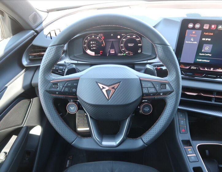 Cupra Terramar SUV / Terénní 2,0 l 195 kw