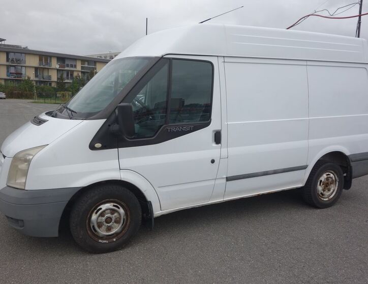 Ford Transit 2