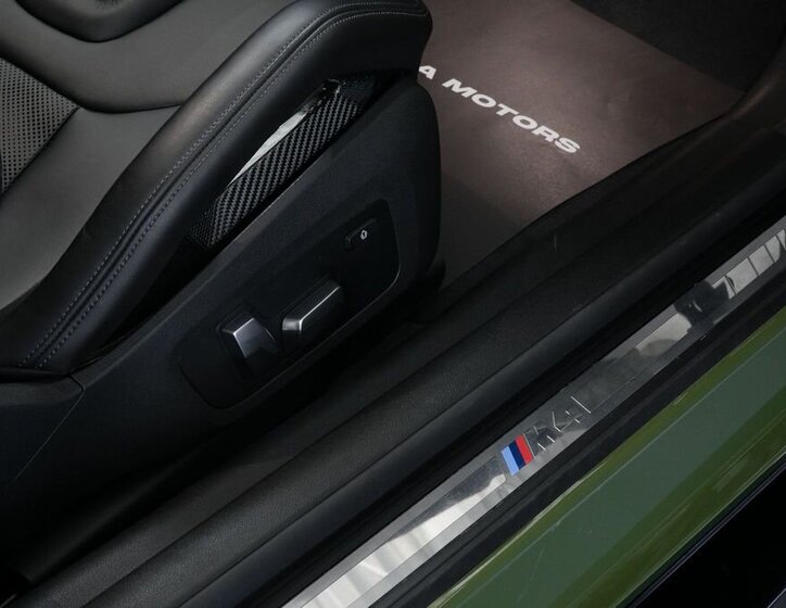 BMW M4 Kupé 3,0 l 353 kw