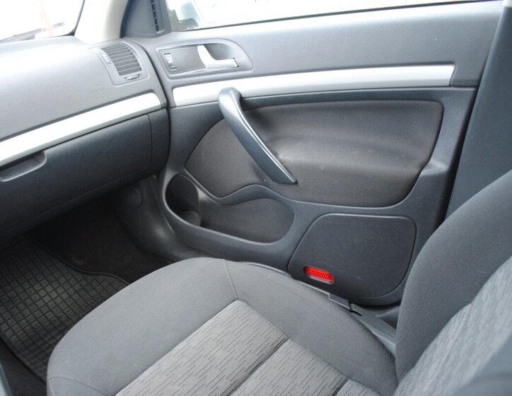 Škoda Octavia Kombi 1,6 l 77 kw