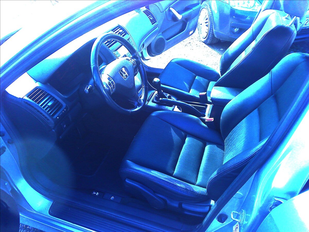 Honda Accord Sedan / Limuzína 2,4 l 140 kw