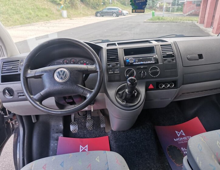 Volkswagen Multivan Kombi 1,9 l 0
