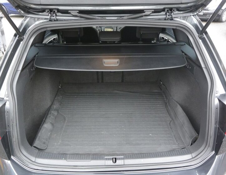 Volkswagen Golf Kombi 2,0 l 135 kw