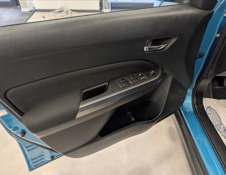 Suzuki Vitara SUV 1,4 l 95 kw