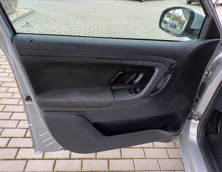 Škoda Fabia Hatchback 1,2 l 44 kw