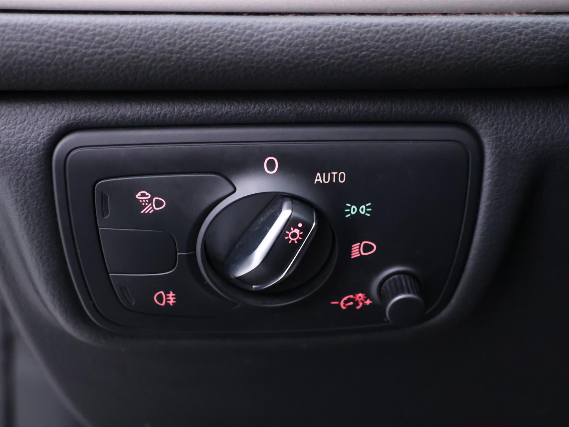 Audi A6 Allroad Kombi 3,0 l 200 kw