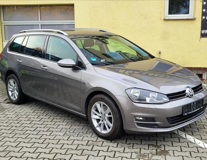 Volkswagen Golf 1