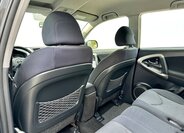 Toyota RAV4 SUV 2,2 l 100 kw