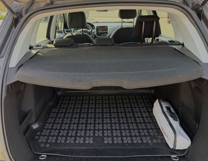 Peugeot 2008 SUV / Terénní 1,2 l 60 kw