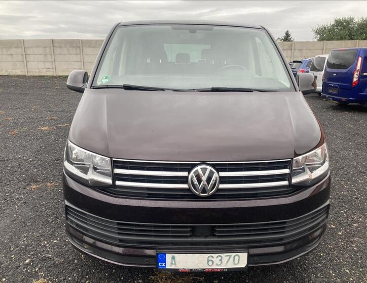 Volkswagen Multivan 31