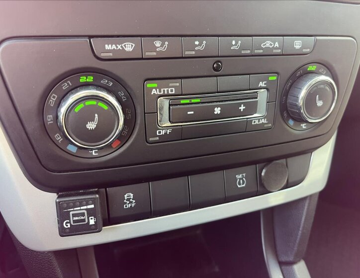 Škoda Yeti SUV / Terénní 1,2 l 77 kw