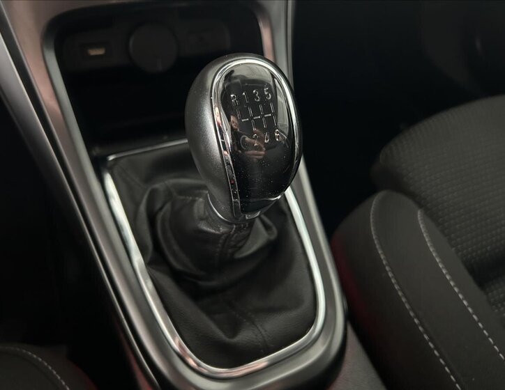 Opel Astra Hatchback 1,6 l 125 kw