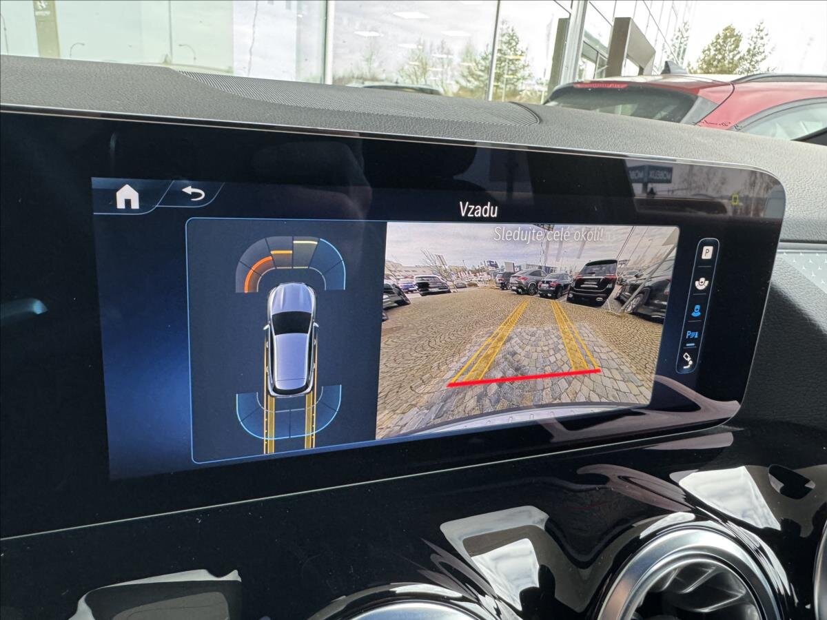 Mercedes-Benz GLA SUV 2,0 l 110 kw