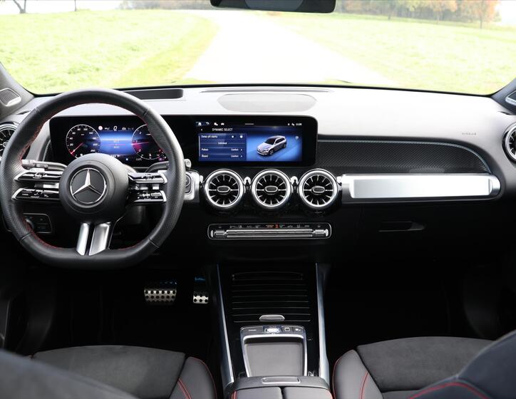 Mercedes-Benz GLB 43