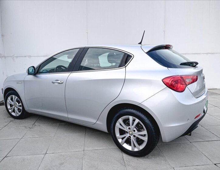 Alfa Romeo Giulietta Hatchback 1,6 l 77 kw