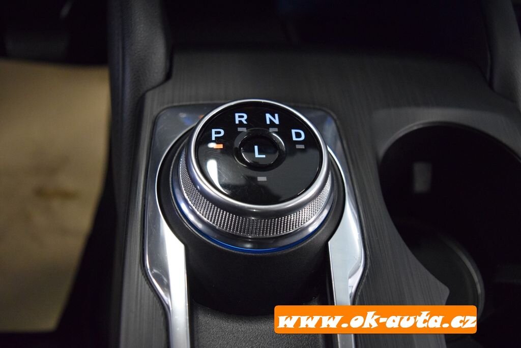 Ford Kuga SUV 2,5 l 112 kw