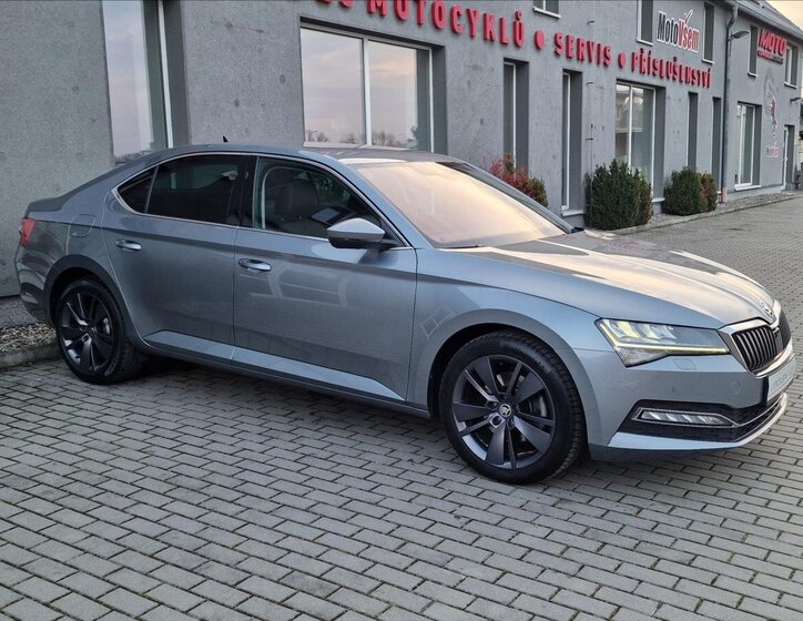 Škoda Superb 2