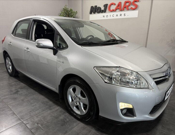 Toyota Auris Hatchback 1,8 l 73 kw