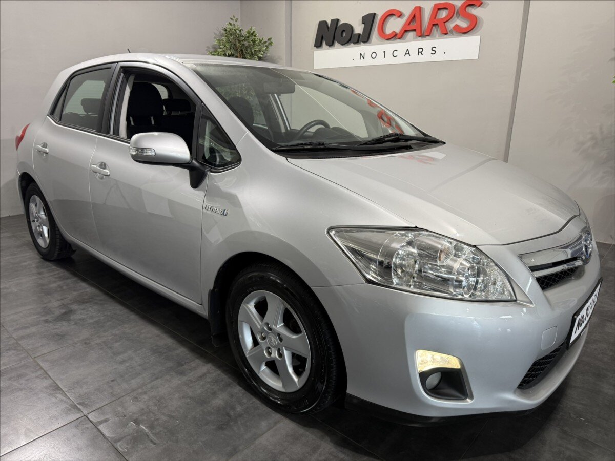 Toyota Auris Hatchback 1,8 l 73 kw
