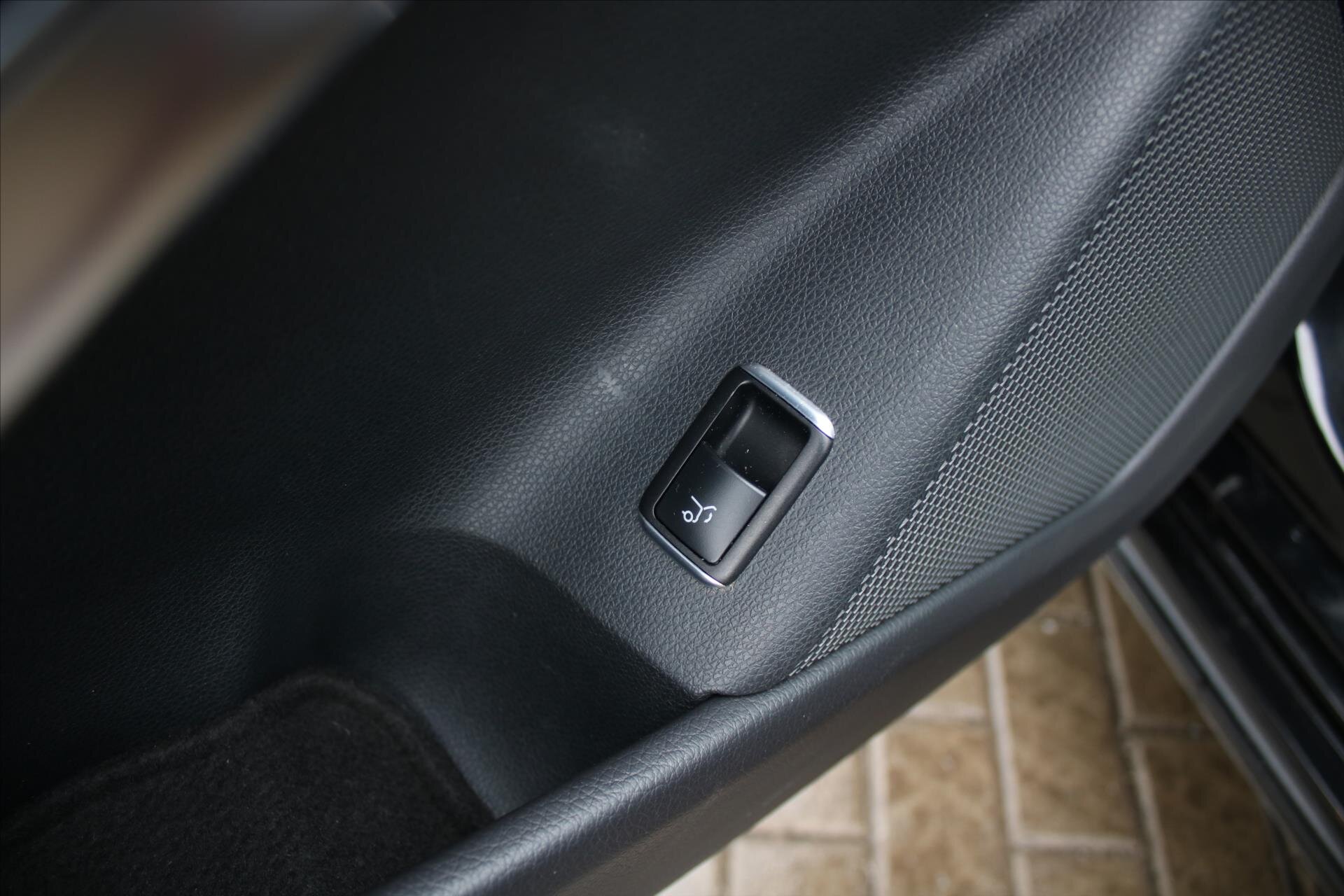 Mercedes-Benz CLA Kombi 2,1 l 100 kw