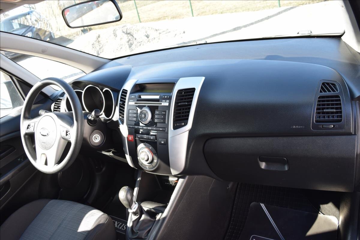 KIA Venga Kombi 1,4 l 66 kw