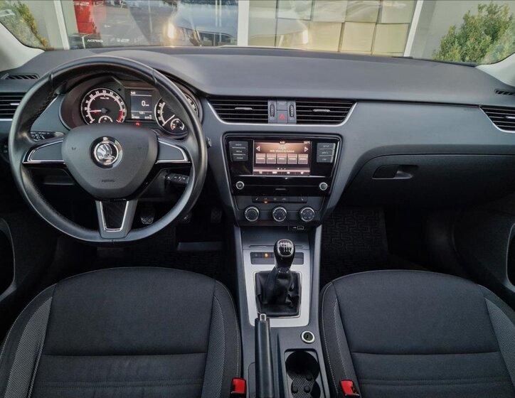 Škoda Octavia Liftback 2,0 l 110 kw