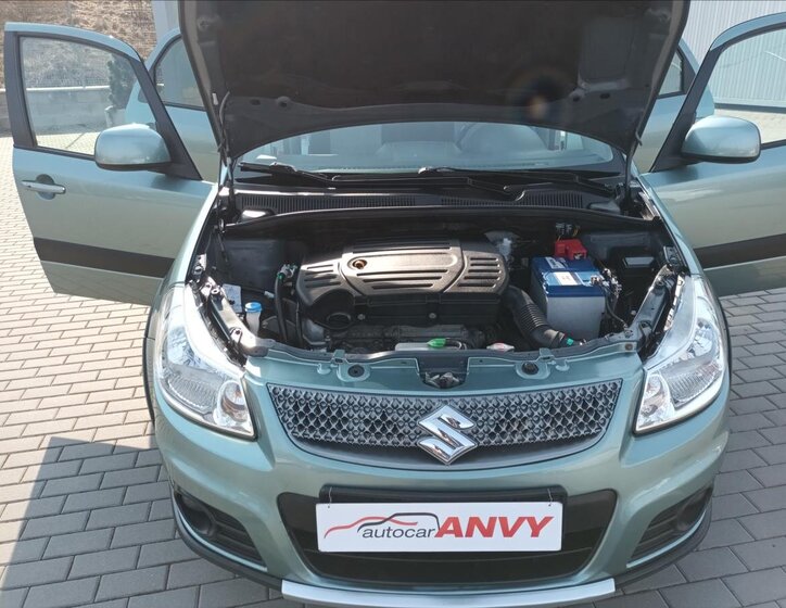 Suzuki SX4 Hatchback 1,6 l 88 kw