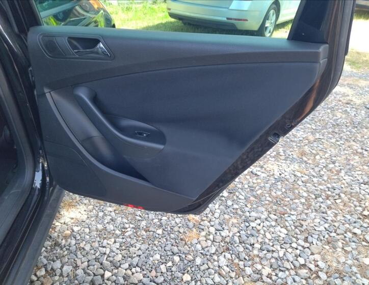 Volkswagen Passat 19