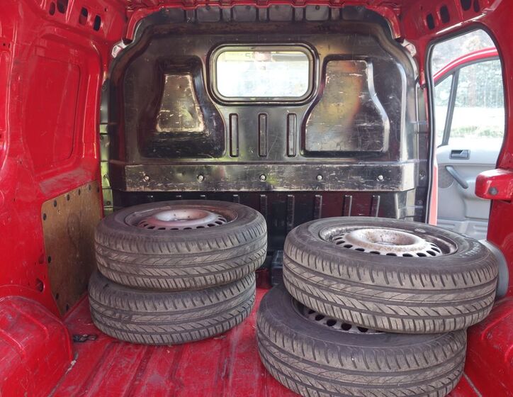 Ford Transit Connect 23