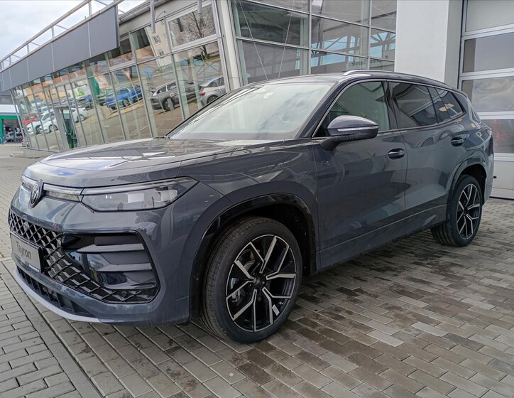 Volkswagen Tayron SUV / Terénní 2,0 l 195 kw