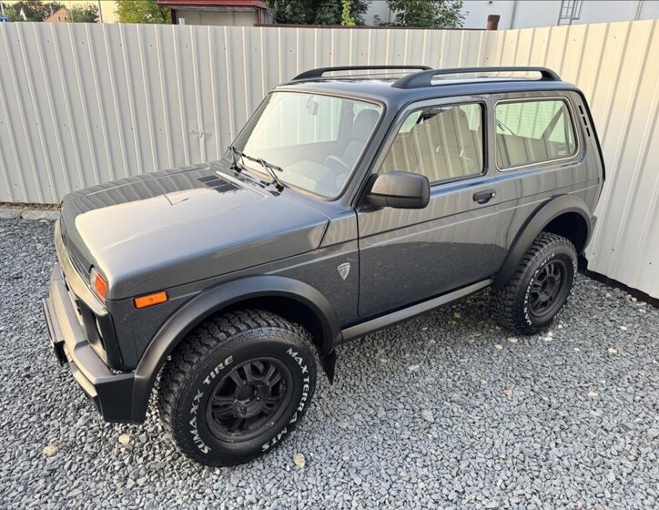 Lada Niva Ostatní 1,7 l 61 kw