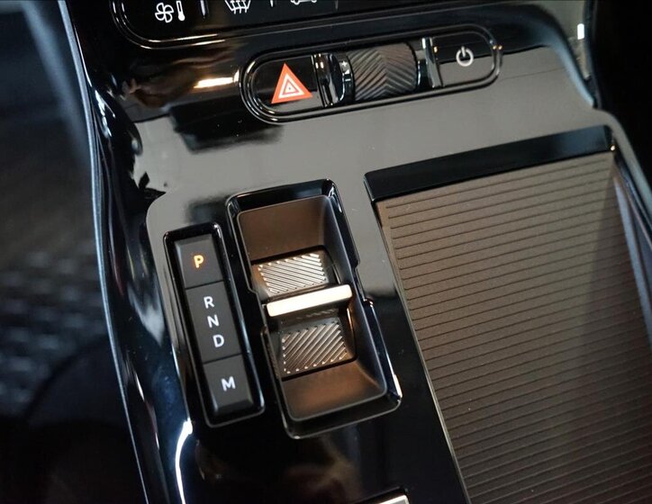 Citroën C5 Aircross SUV / Terénní 1,2 l 100 kw