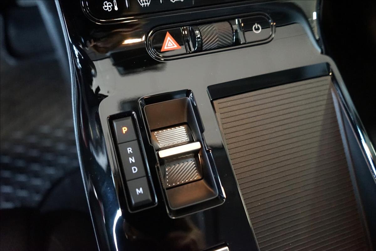 Citroën C5 Aircross SUV / Terénní 1,2 l 100 kw